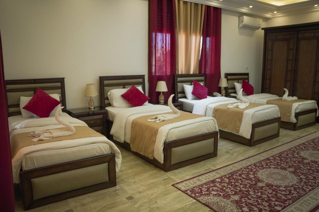 Relaxing Oasis Villa Вади Муса Екстериор снимка